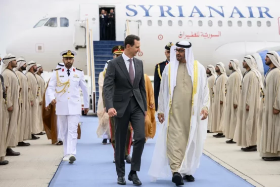 الرئيس الأسد في زيارته للإمارات (تويتر- محمد بن زايد)