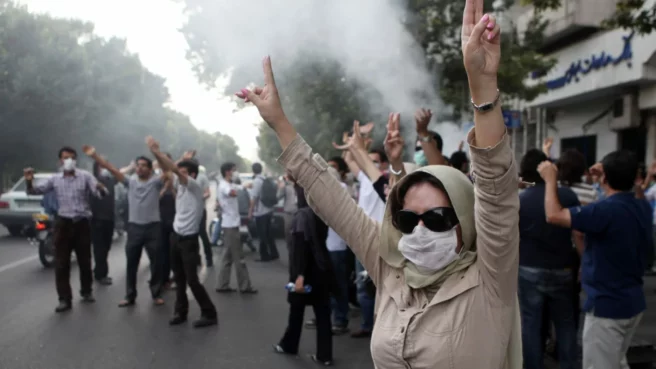 احتجاجات إيران (GETTY)