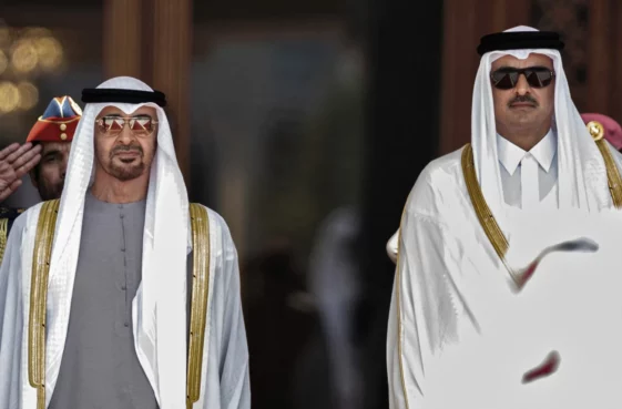 أمير قطر ورئيس الإمارات (AFP‏)
