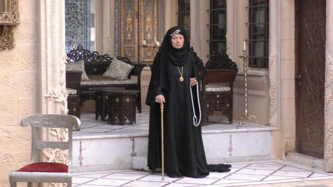 شخصية “درية” التي لعبتها الفنانة نادين الخوري في مسلسل “العربجي” - إنترنت

