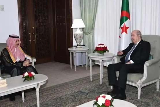 مصدر الصورة: صفحة رئاسة الجمهورية الجزائرية
