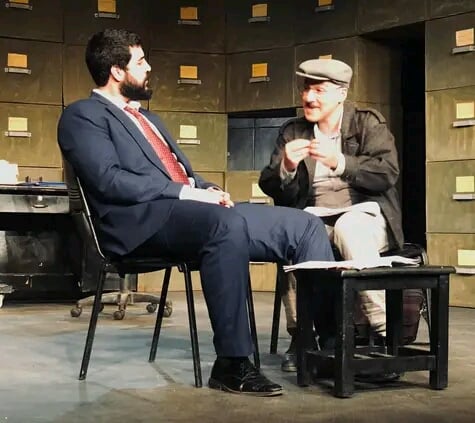 عرض مسرحية "أكاديمية الضحك" في مسرح "قصر الثقافة" بمدينة حمص - إنترنت