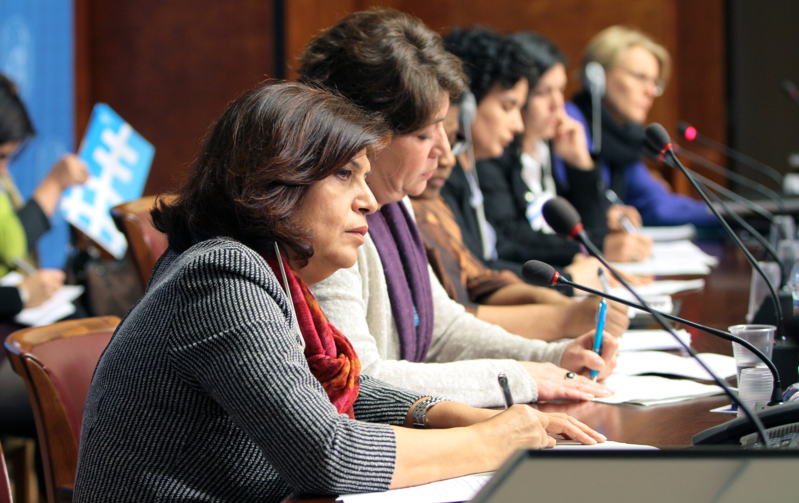 نساء سوريات يتحدثن في مؤتمر صحفي لهيئة الأمم المتحدة - "الأمم المتحدة"