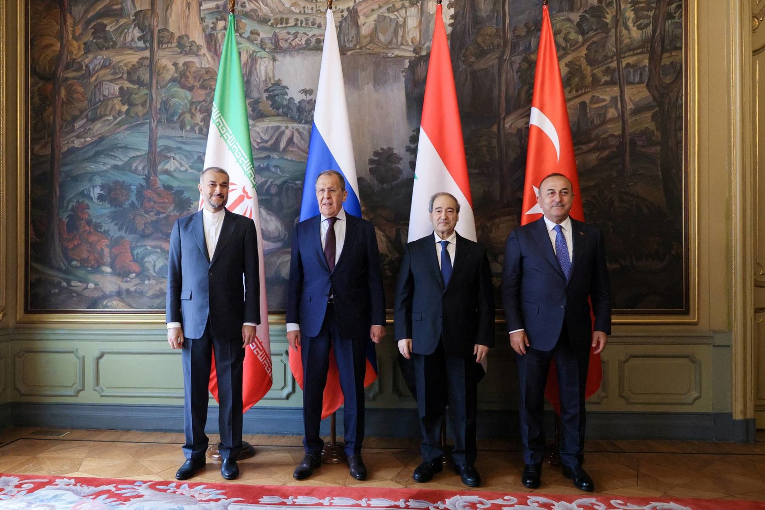 وزراء خارجية سوريا وروسيا وتركيا وإيران في موسكو - "رويترز"