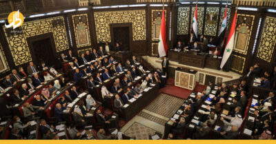جلسة للحكومة في مجلس الشعب السوري.. هل تملك دمشق حلّا للأزمة الاقتصادية؟