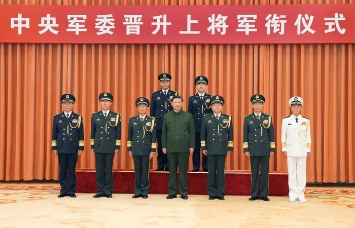 الرئيس الصيني شي جين بينغ، منذ إعادة انتخابه لرئاسة الصين، بات يهيمن على قيادة الحزب "الشيوعي" الصيني - إنترنت