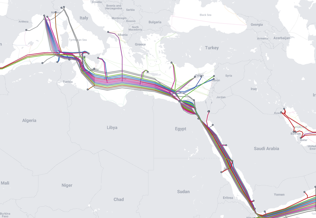 ماذا يعني تهديد "الحوثي" بقطع كابلات الإنترنت البحرية؟