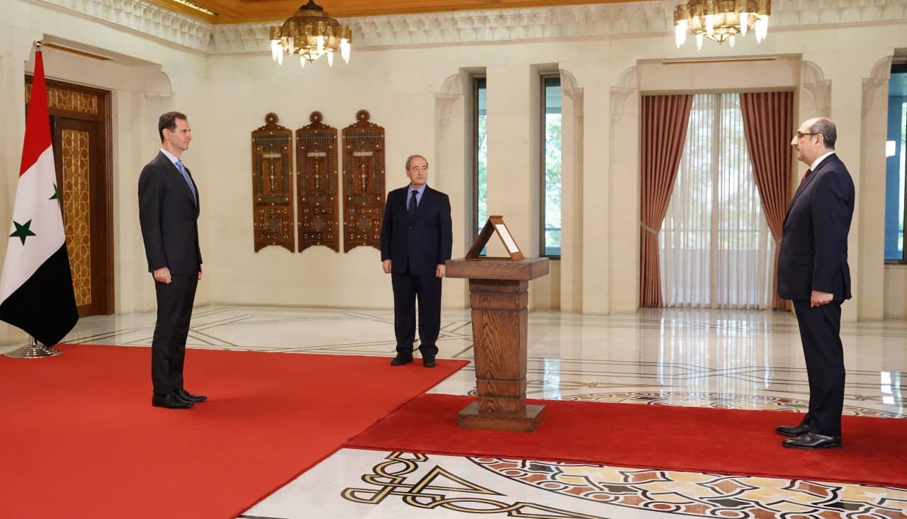 السفير بسام صباغ يؤدي اليمين الدستورية أمام الرئيس بشار الأسد نائبا لوزير الخارجية والمغتربين 2023 - انترنت