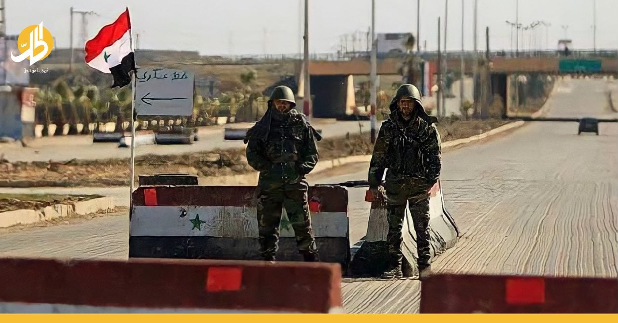 دولار مزور على حاجز للفرقة الرابعة.. سيدة تروي قصتها خلال زيارة سوريا