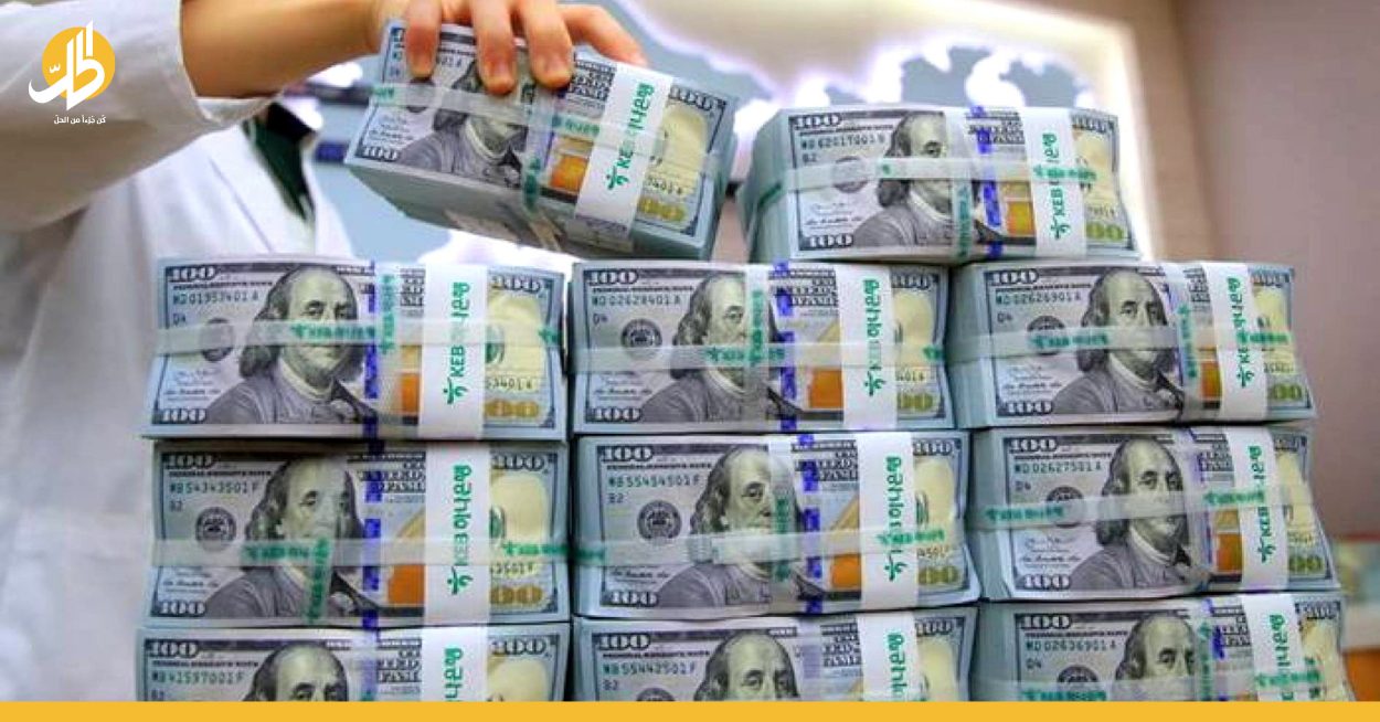 انتشار واسع للدولارات المزيفة في دمشق