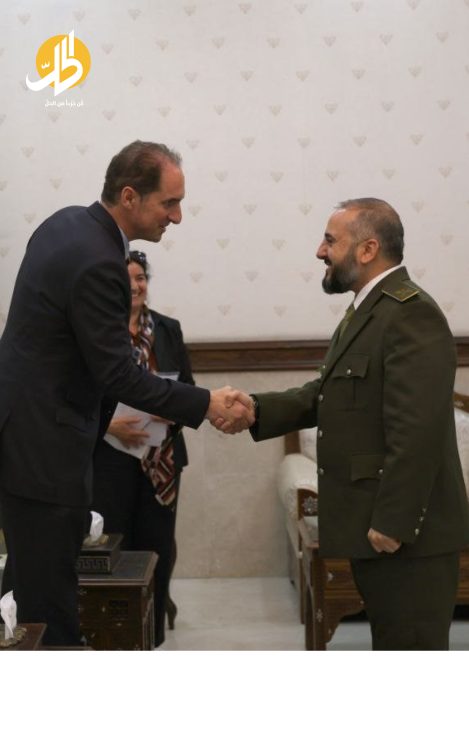 وزير الدفاع يعلن دمج كافة الوحدات العسكرية.. ما دور بريطانيا بإعادة هيكلة الجيش؟