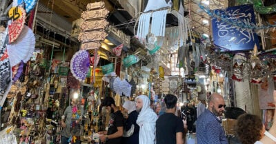 أسواق دمشق قبيل العيد: بشر بلا شراء والأسعار “صامدة” رغم وعود الانخفاض