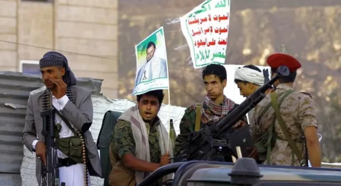 لم تعد صعدة، معقل جماعة "الحوثي" شمال اليمن، مجرد مدينة يسيطر عليها زعيم الميليشيا عبد الملك "الحوثي" بقبضته الحديدية، بل تحولت إلى ساحة صراع نفوذ يتنامى بين أقطاب "الزيدية" من جهة، وجماعة "الحوثي" المدعومة من إيران من جهة أخرى. 