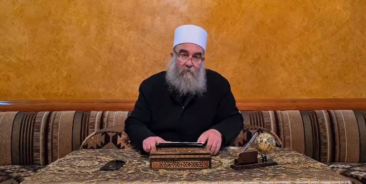 حكمت الهجري هو المرجعية الأولى لطائفة الدروز من الناحية الدينية والاجتماعية - إنترنت