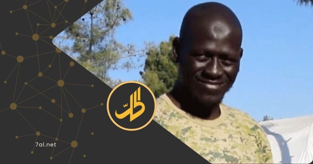 ليبراسيون: “أخطر جهادي فرنسي” يقود معسكراً بسوريا ويستقطب مقاتلين أجانب