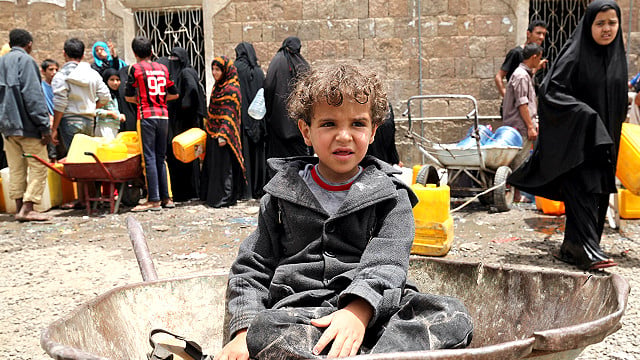 بعد انتهاء الحرب في غزة، عادت أصوات الجوعى والمقهورين إلى الواجهة من جديد، في قلب صنعاء وعموم مناطق سيطرة جماعة "الحوثي".