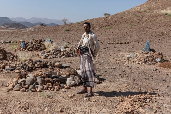 منذ عدة أشهر، تنفذ جماعة "الحوثي" في صعدة، حملة تهجير قسري تستهدف مئات العمال القادمين من محافظات يمنية مختلفة، مثل الحديدة وتعز وإب وريمة.