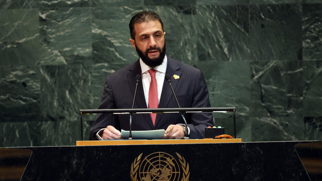 رئيس المرحلة الانتقالية أحمد الشرع خلال خطابه بالأمم المتحدة في نيويورك - إنترنت