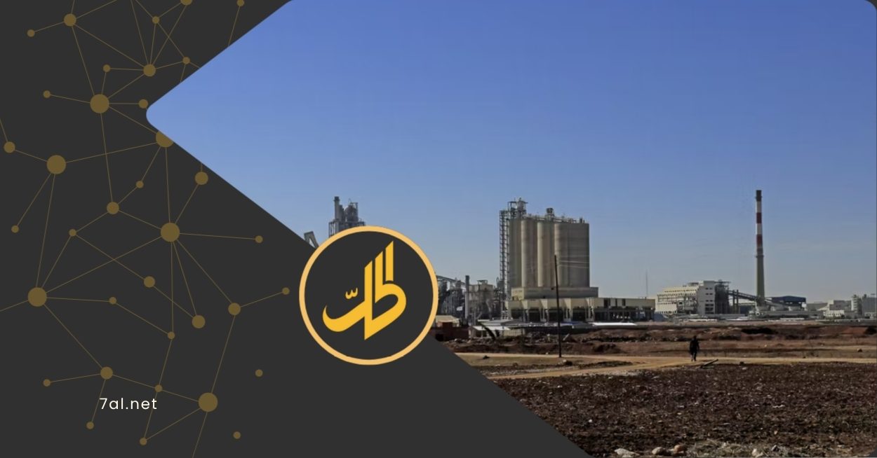 بدأت، اليوم الثلاثاء، في العاصمة الفرنسية باريس، محاكمة شركة "لافارج" للأسمنت وثمانية من كبار مسؤوليها السابقين، بتهمة تمويل الإرهاب في سوريا.