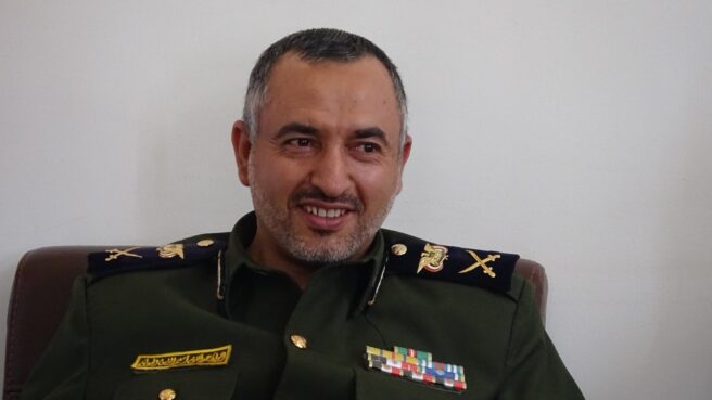 منذ الضربات الإسرائيلية التي استهدفت اجتماعاً لقيادات جماعة "الحوثي" جنوبي صنعاء في 28 آب/ أغسطس الماضي، وأسفرت عن مقتل رئيس حكومة الجماعة أحمد غالب الرهوي وعدد من الوزراء، يزداد الغموض المحيط بمصير قيادات "حوثية" رفيعة نجت من الهجوم، ثم اختفت عن المشهد العام بشكل كامل.  