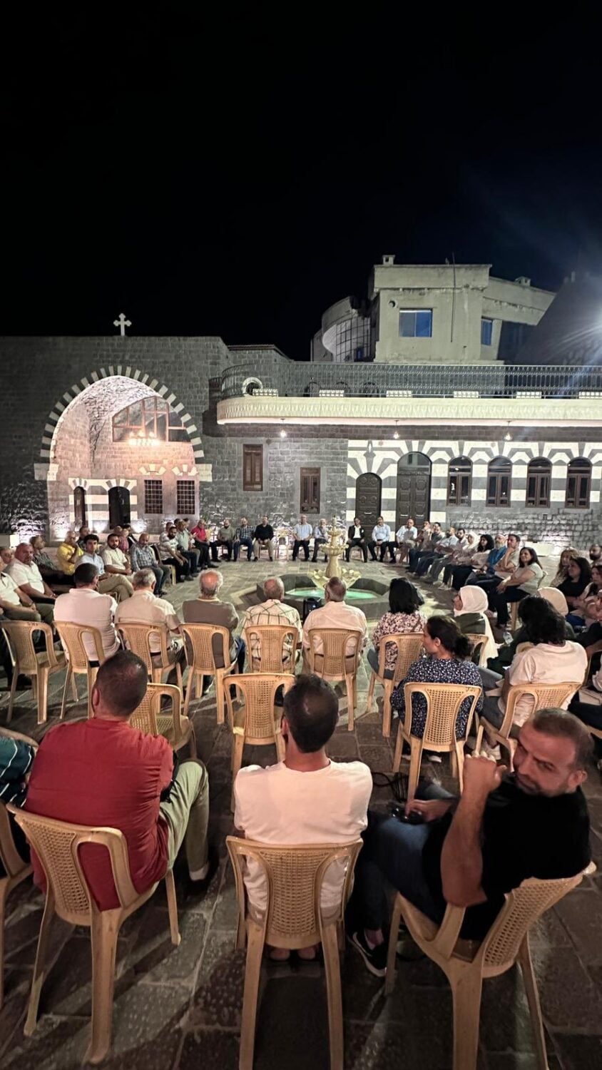 جلسة “حديث الأربعاء” في حمص تناقش تمثيل مجلس الشعب القادم وقدرته على أداء مهامه