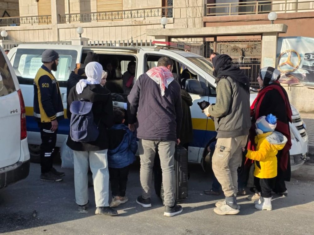 عمليات إجلاء المدنيين من أحياء الشيخ مقصود والأشرفية بحلب