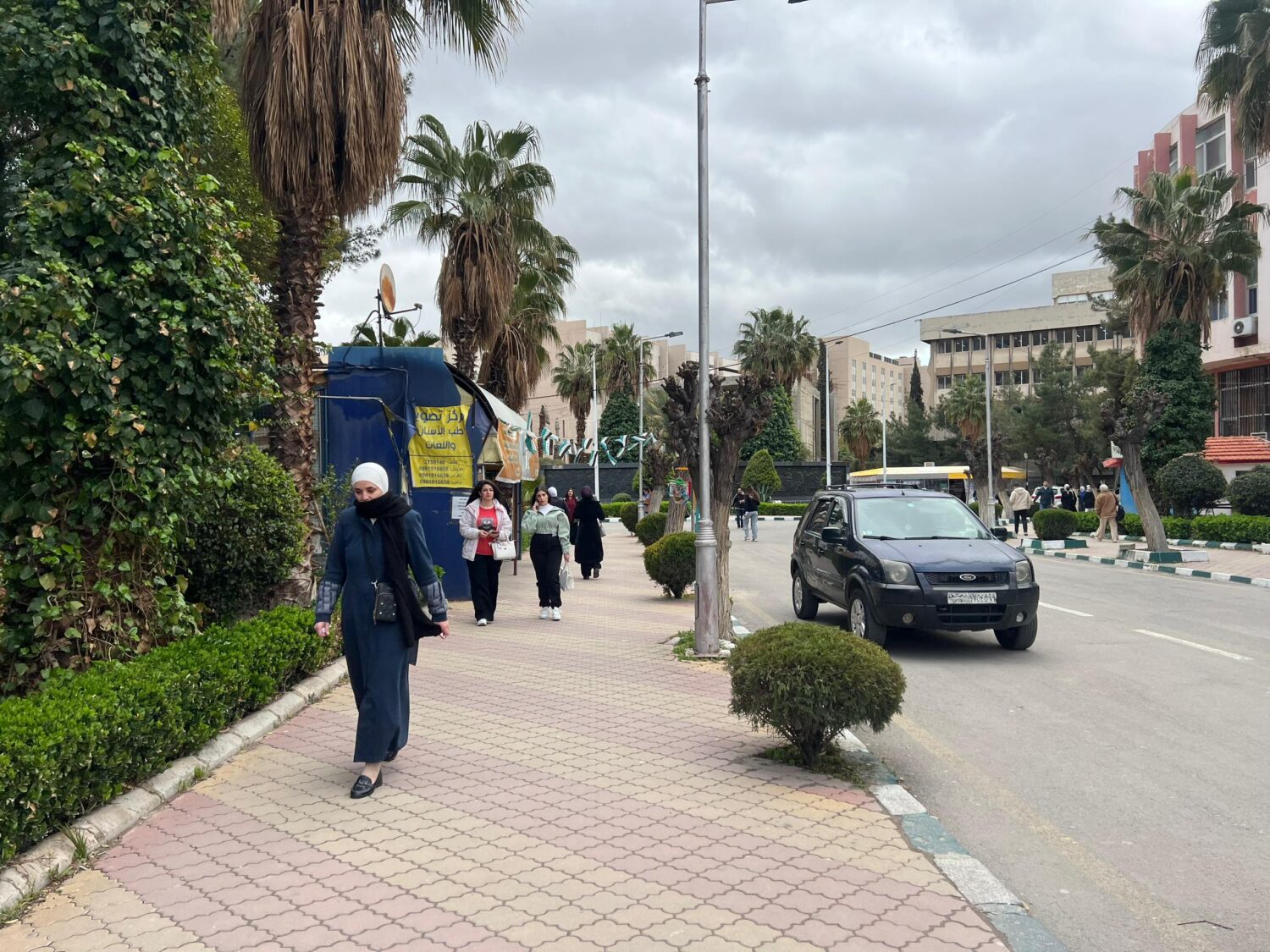 جامعة دمشق - أوتوستراد المزة (الحل نت)