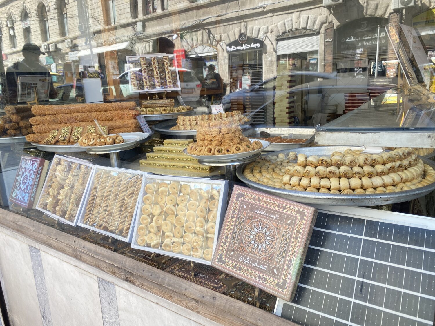 حلويات العيد في سوريا (الحل نت)