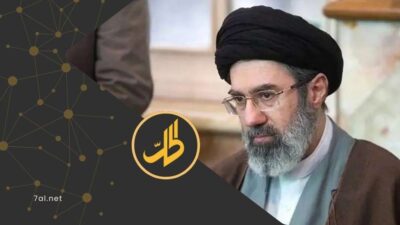 مجتبى خامنئي يدير إيران من سريره.. غياب للصور وحضور “صوتي” للمرشد “الجانباز”!