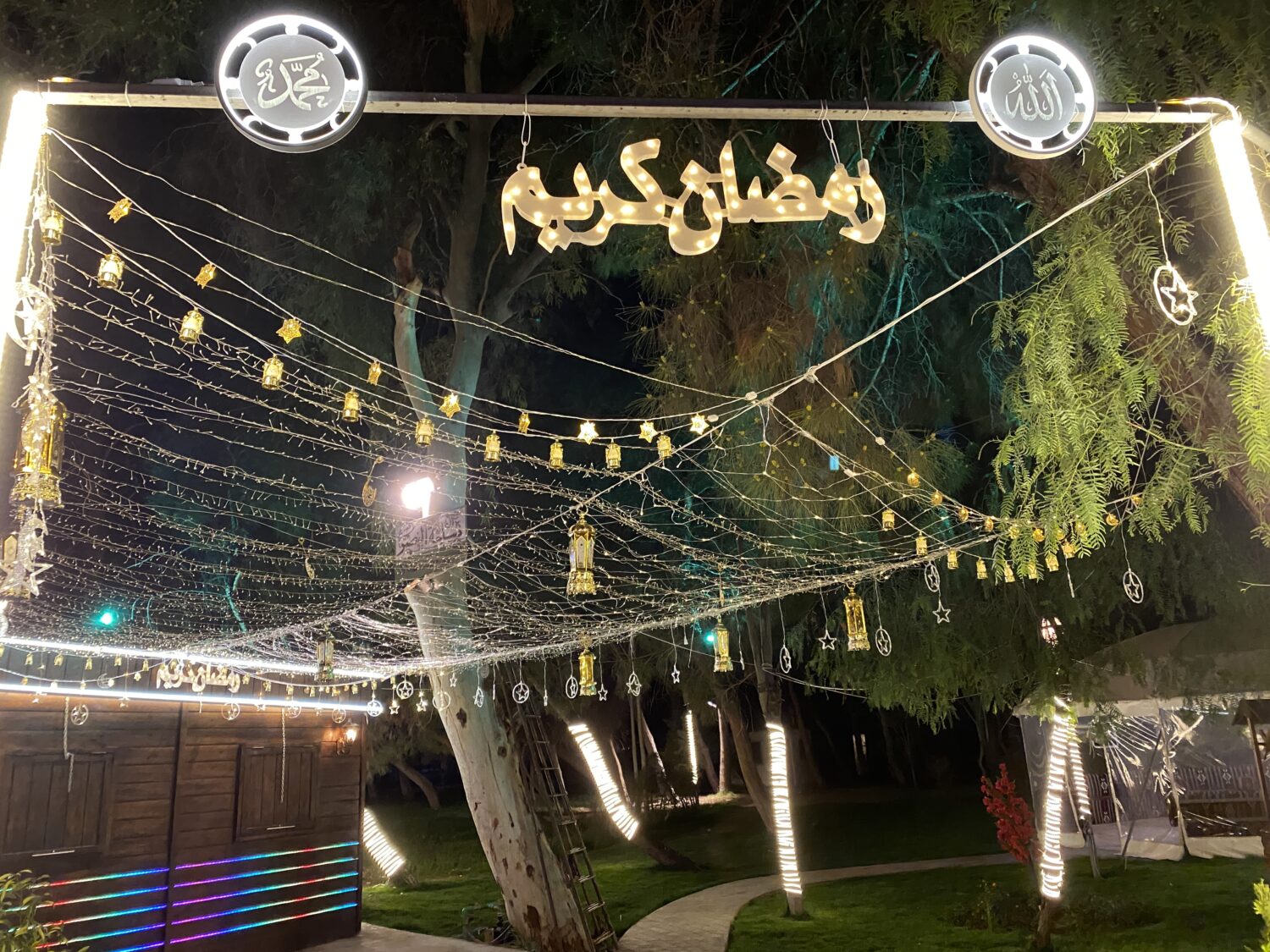 زينة رمضان في السكن الجامعي  بمنطقة المزة في دمشق