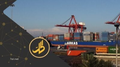 تحت الضغط والتهديد.. إرغام مئات العمال في مرفأ اللاذقية على الاستقالة