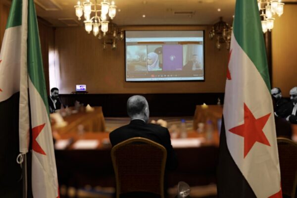 بعد عام على تأسيسها.. هل أخفقت هيئة العدالة الانتقالية في سوريا؟