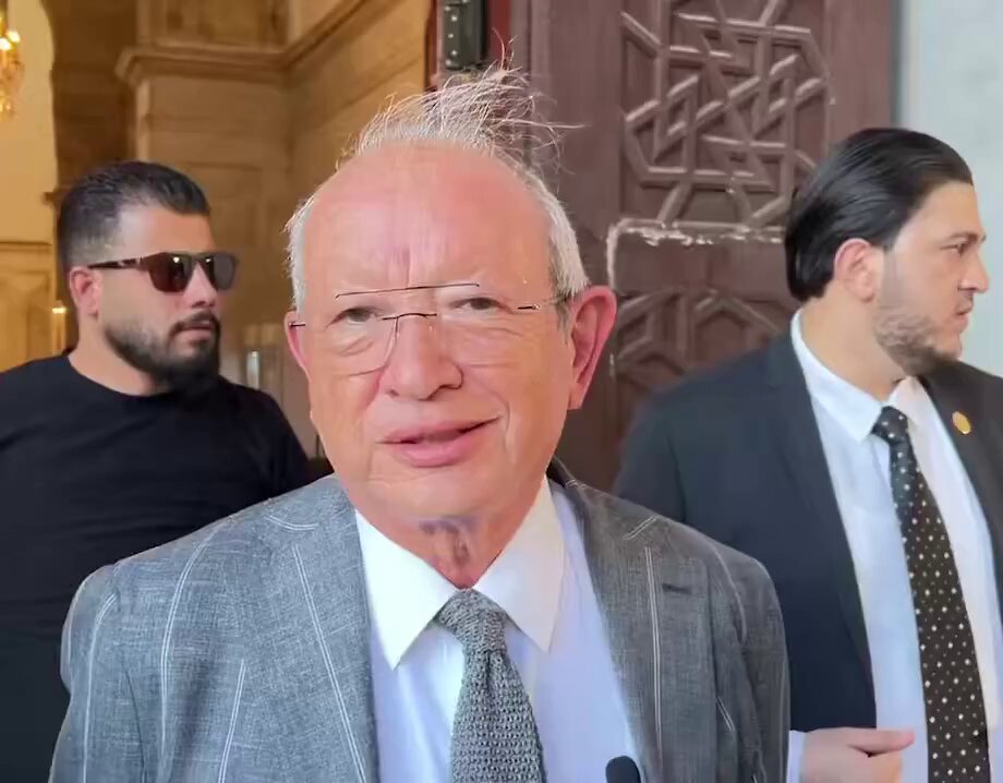 رجل الأعمال المصري نجيب ساويرس من المسجد الأموي بدمشق - وسائل التواصل الاجتماعي