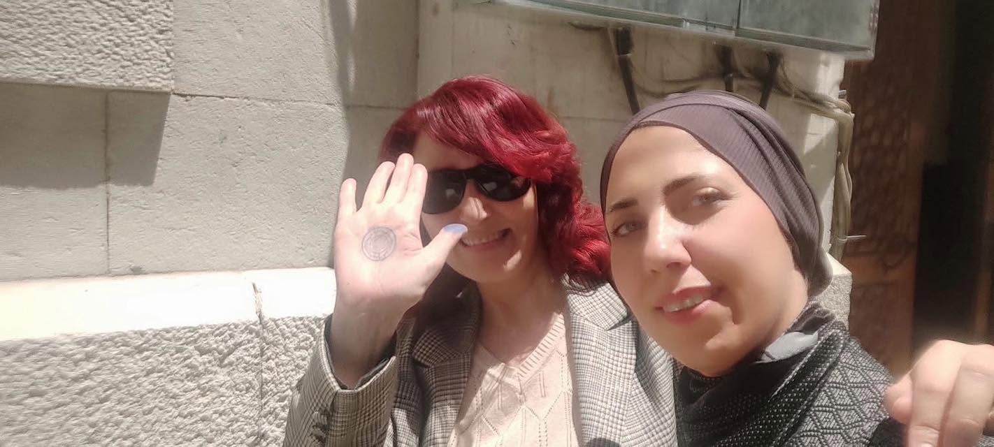 إطلاق سراح الكاتبة خولة برغوث بعد توقيف لمدة شهر في سوريا