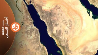 تلقت هيئة عمليات التجارة البحرية البريطانية، اليوم الأحد، بلاغاً عن تعرض سفينة شحن لهجوم من مسلحين مجهولين على بعد 30 ميلاً بحرياً جنوب غربي مدينة الحديدة، في حادثة أعادت المخاوف الأمنية إلى خطوط الملاحة في البحر الأحمر، بالتزامن مع تصاعد التطورات العسكرية داخل اليمن.