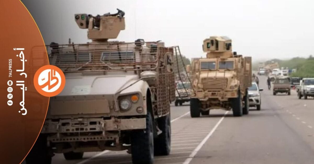 نفت السعودية، الأربعاء، وجود أي محادثات جارية مع جماعة "الحوثي" الموالية لطهران، في العاصمة العمانية مسقط، أو عبر أي وسيط آخر، في موقف يأتي وسط تصاعد ميداني وإقليمي تشهده الأزمة اليمنية، مع استمرار الهجمات المتبادلة، واتساع نطاق التوتر في البحر الأحمر.
