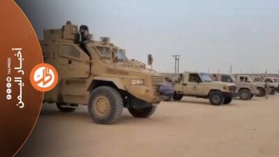 قٌتل وأصيب العشرات من منتسبي القوات الحكومية، اليوم الخميس، في هجمات منسوبة إلى جماعة "الحوثي" الموالية لطهران، استهدفت معسكرات تابعة لقوات الطوارئ في محافظتي مأرب وحضرموت، في تصعيد ميداني هو الأوسع من نوعه، منذ بدء سنوات الهدنة الأممية الهشة.
