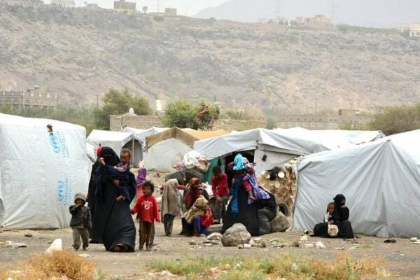 التصعيد غربي اليمن.. 46 ألف نازح و1078 قتيلاً وجريحاً