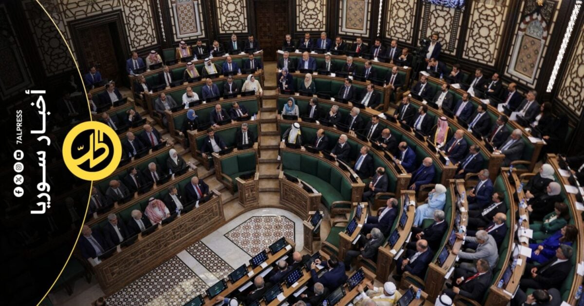 دعوات لإعادة ضرب الطلاب وانتقادات لـ"تأنيث التعليم" تحت قبة مجلس الشعب