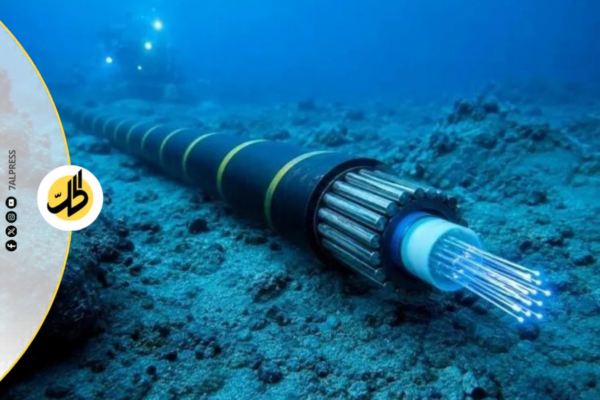 إيران تهدد باستهداف كابلات الإنترنت في هرمز.. ما حجم الخطر على اقتصاد الخليج؟