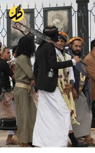 جماعة “الحوثي” تحشد من المساجد لتجنيد مقاتلين لجبهات تعز